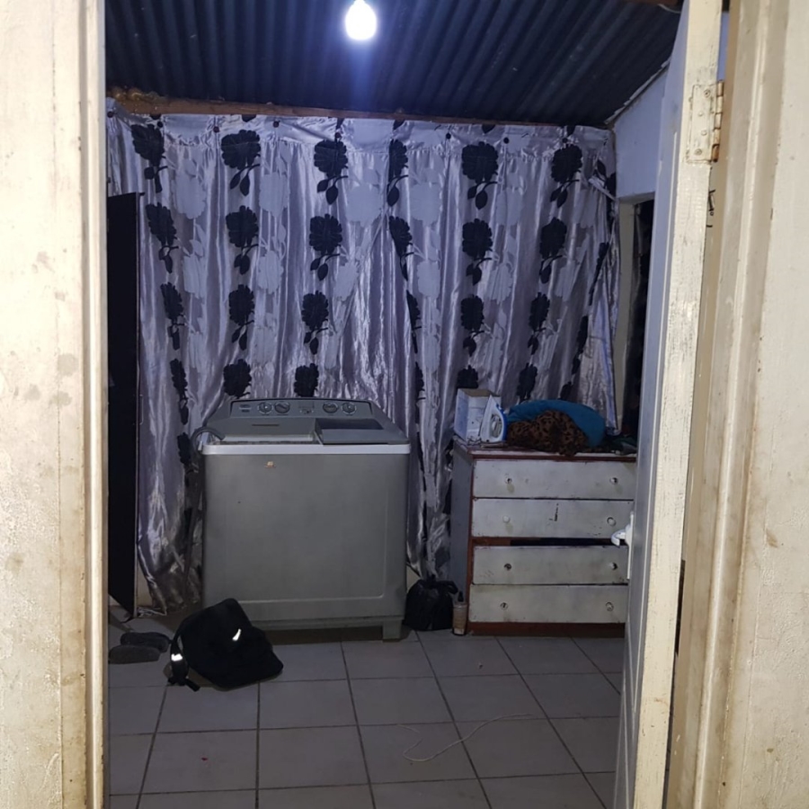 2 Bedroom Property for Sale in Bloemside 3 Free State